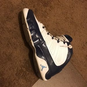 Navy blue and white retro 9s